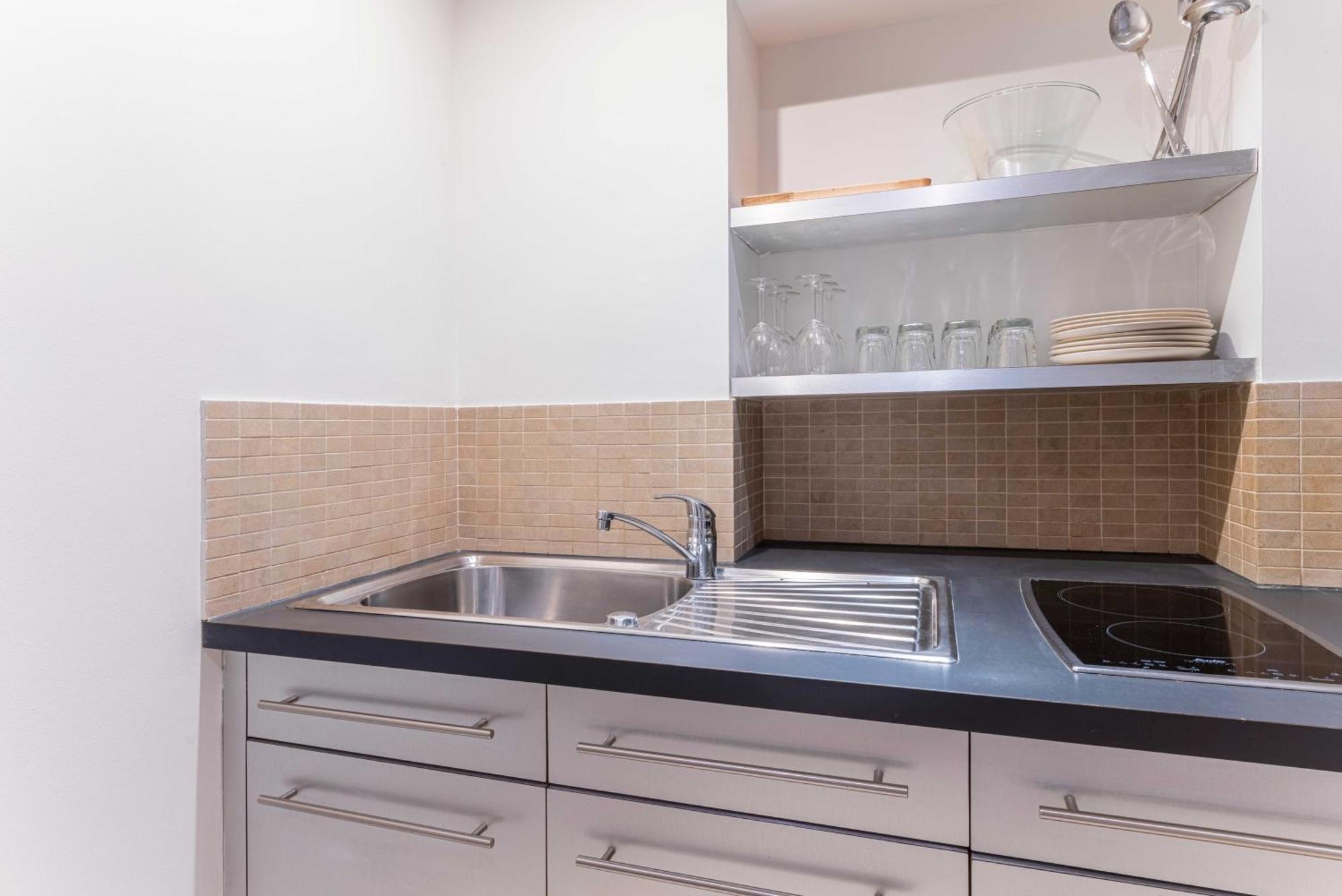 Cosy Ac Balcony - 1br-4p - Eiffel Tower Appartement Parijs